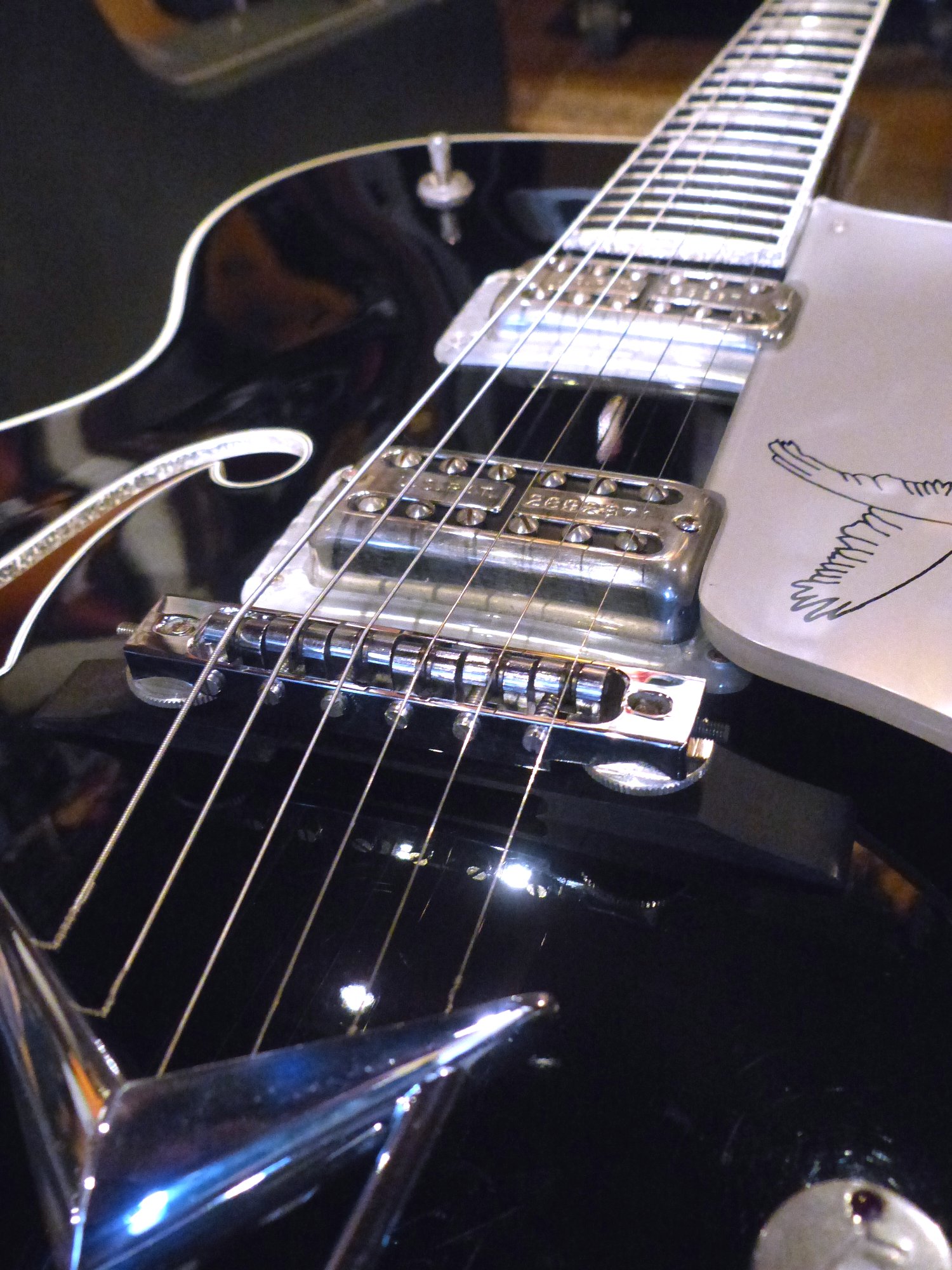 Gretsch '02 G6136SL Silver Falcon – 京町家のギターショップ Gretsch '02 G6136SL Silver Falcon – 京町家のギターショップ