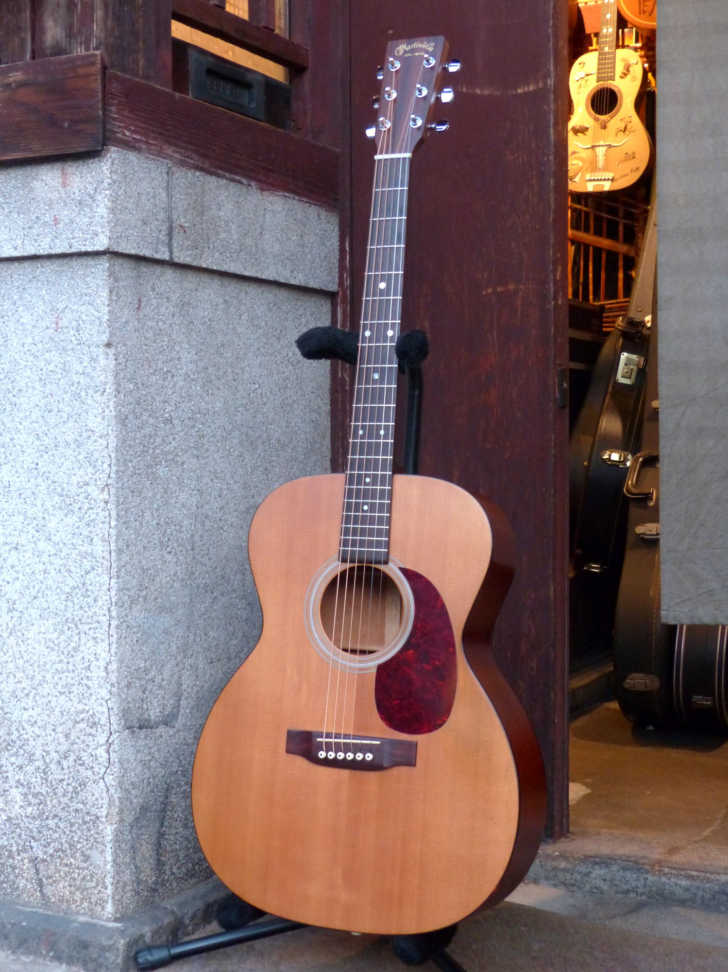 アコースティックギター　マーティンOOO-1