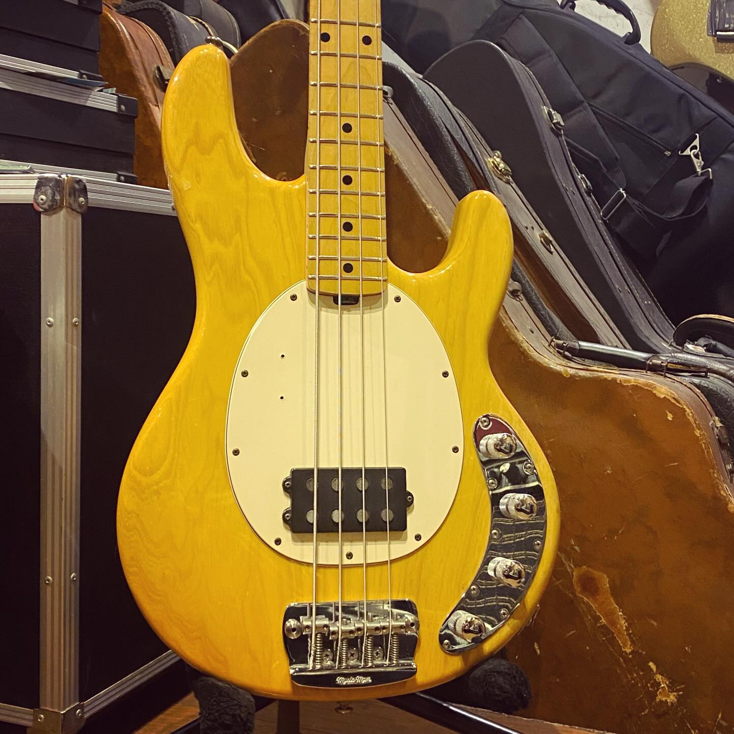 Music Man ’00 StingRay